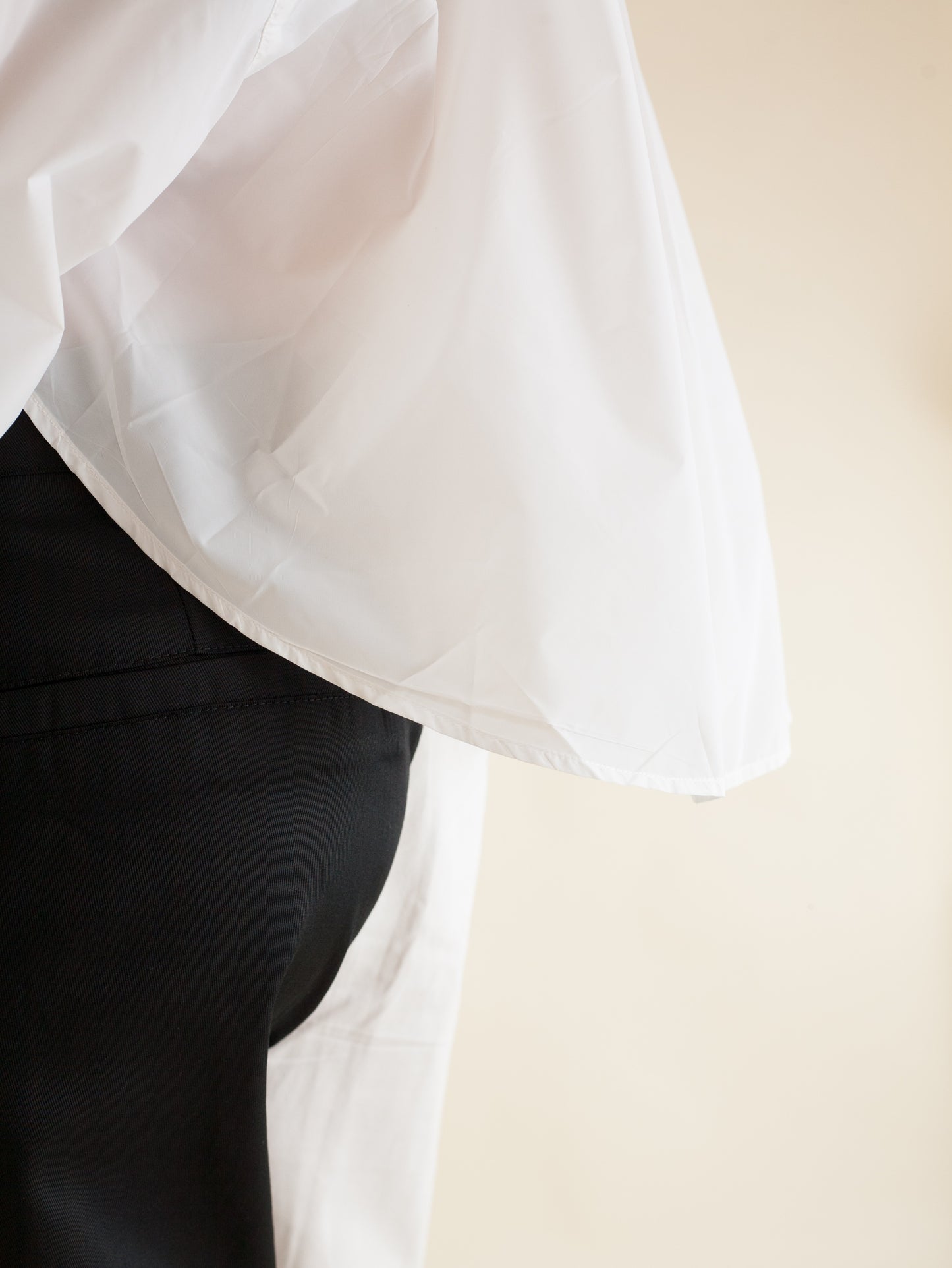 Cropped Shirt (Soft Tech White)