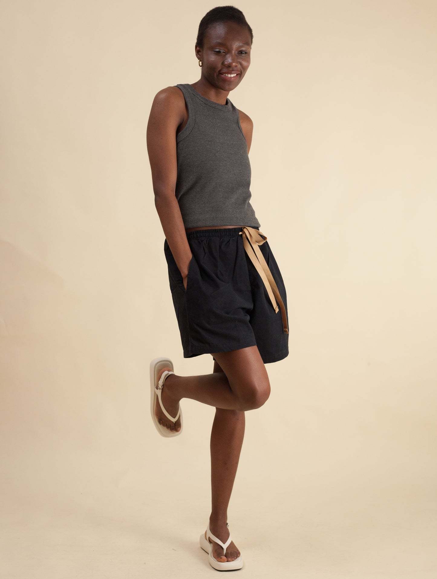 Ribbed Vest (Charcoal)