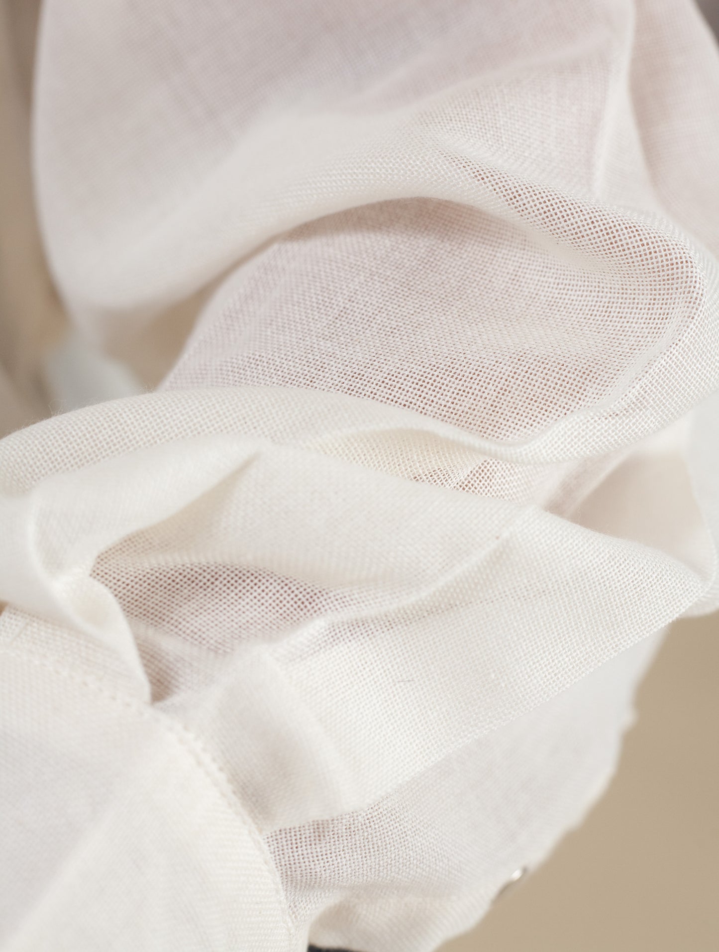 Cropped Shirt Linen Light Weave (Oatmeal)