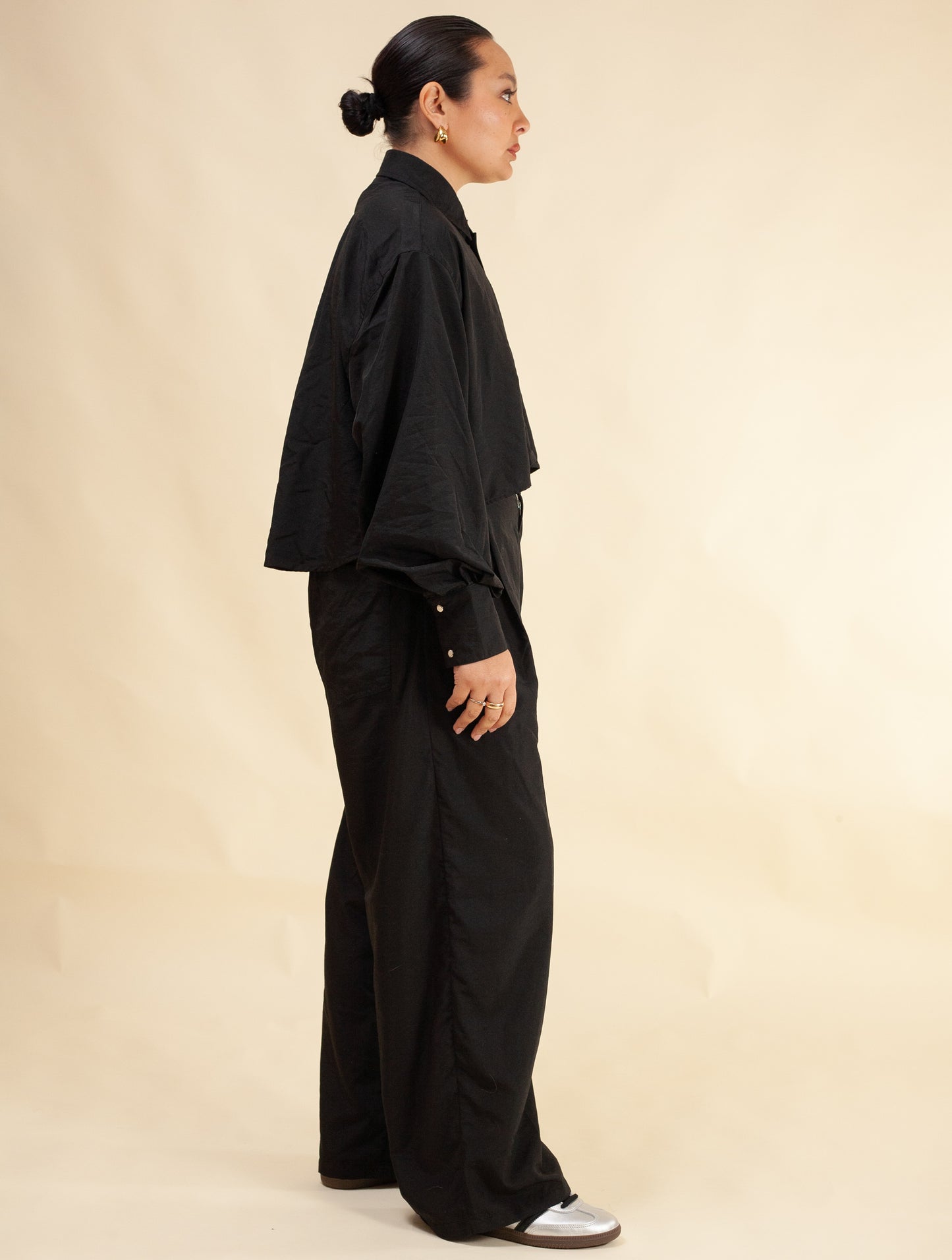 Cropped Shirt ( Black tech)