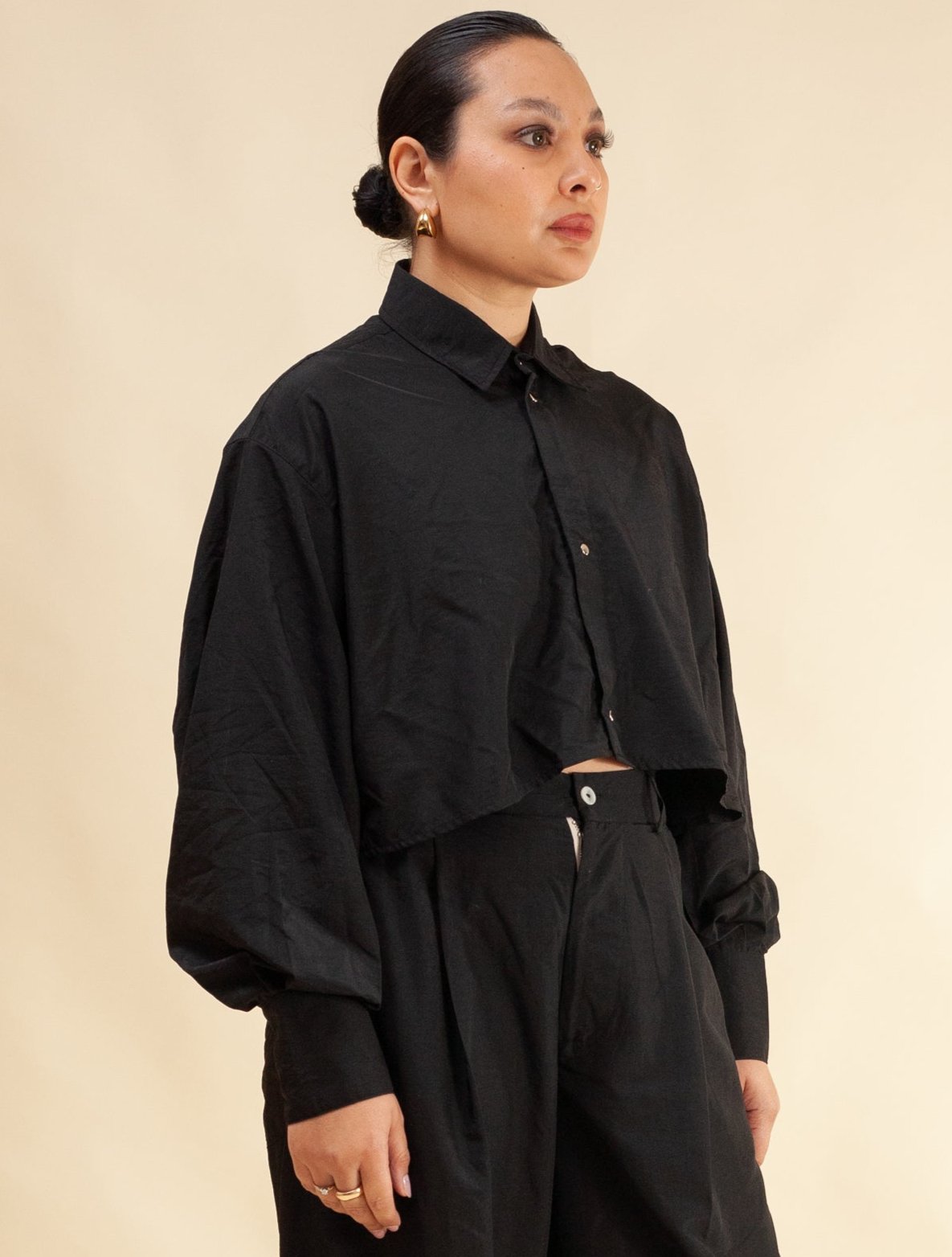 Cropped Shirt ( Black tech)