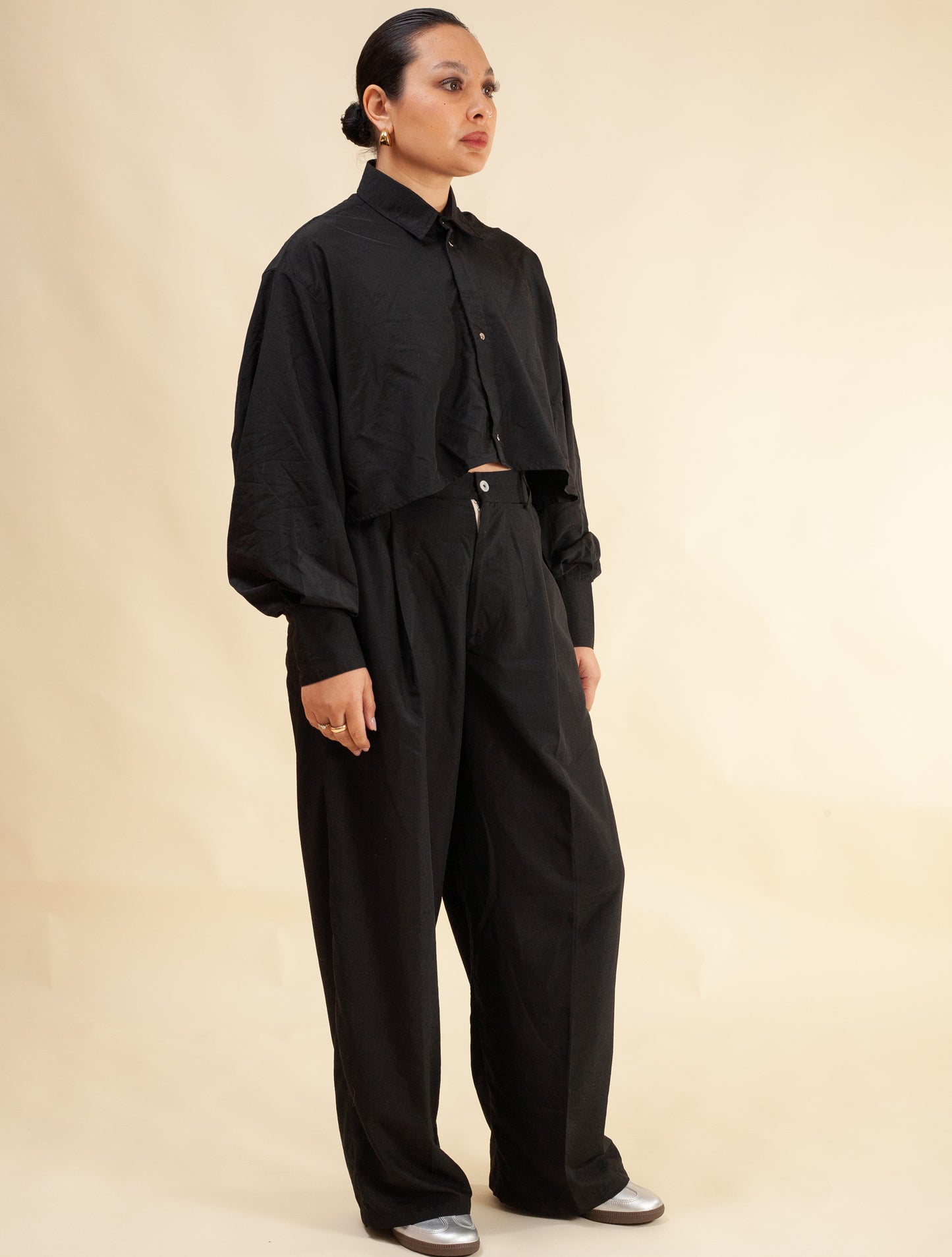 Cropped Shirt ( Black tech)