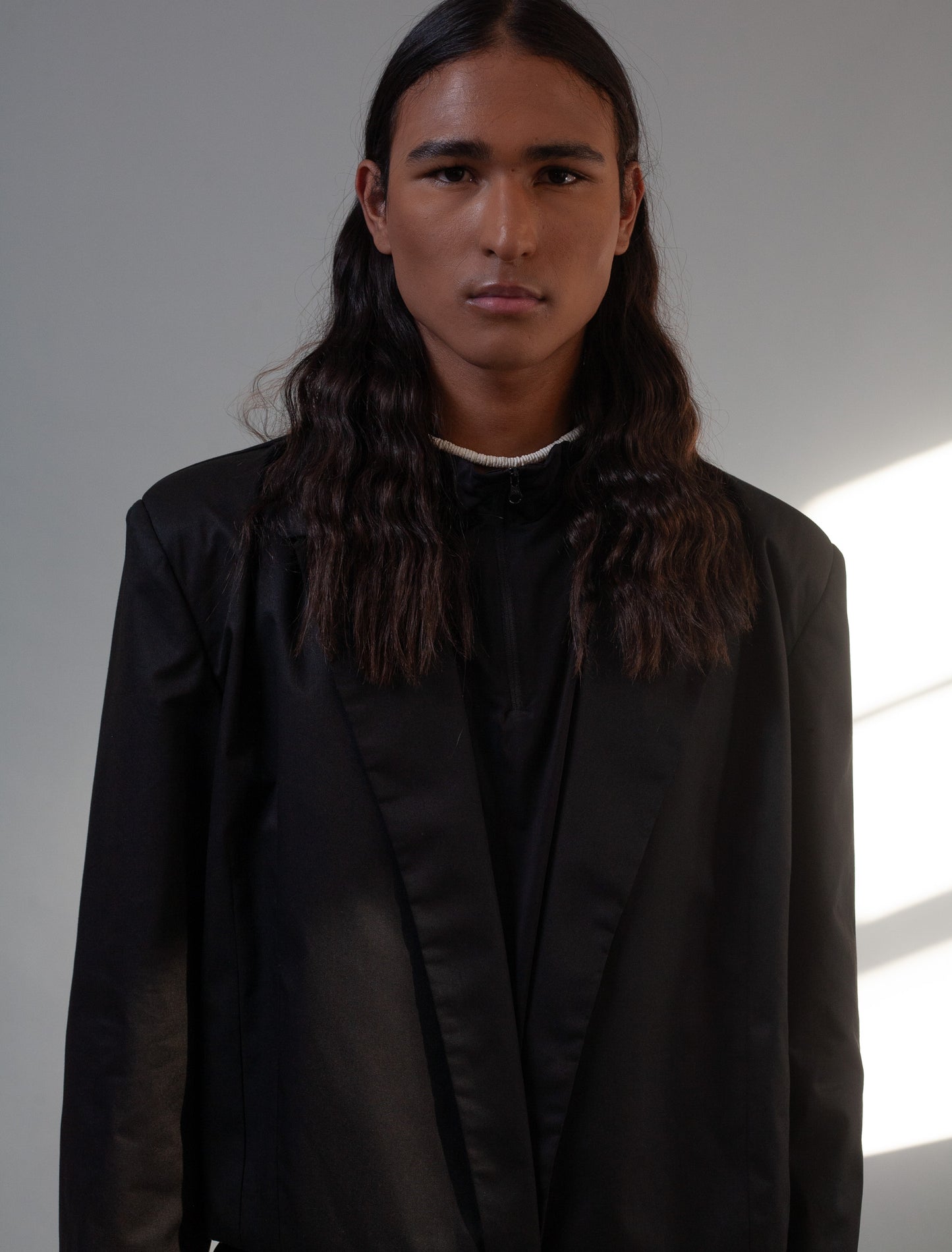 Matter Cropped Blazer ( Black )