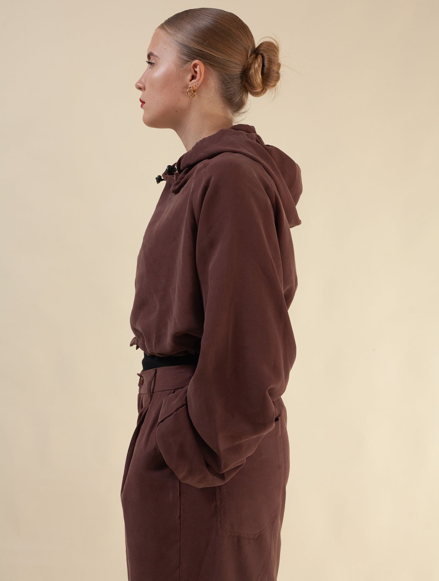 Keiko cropped jacket (Beetroot)