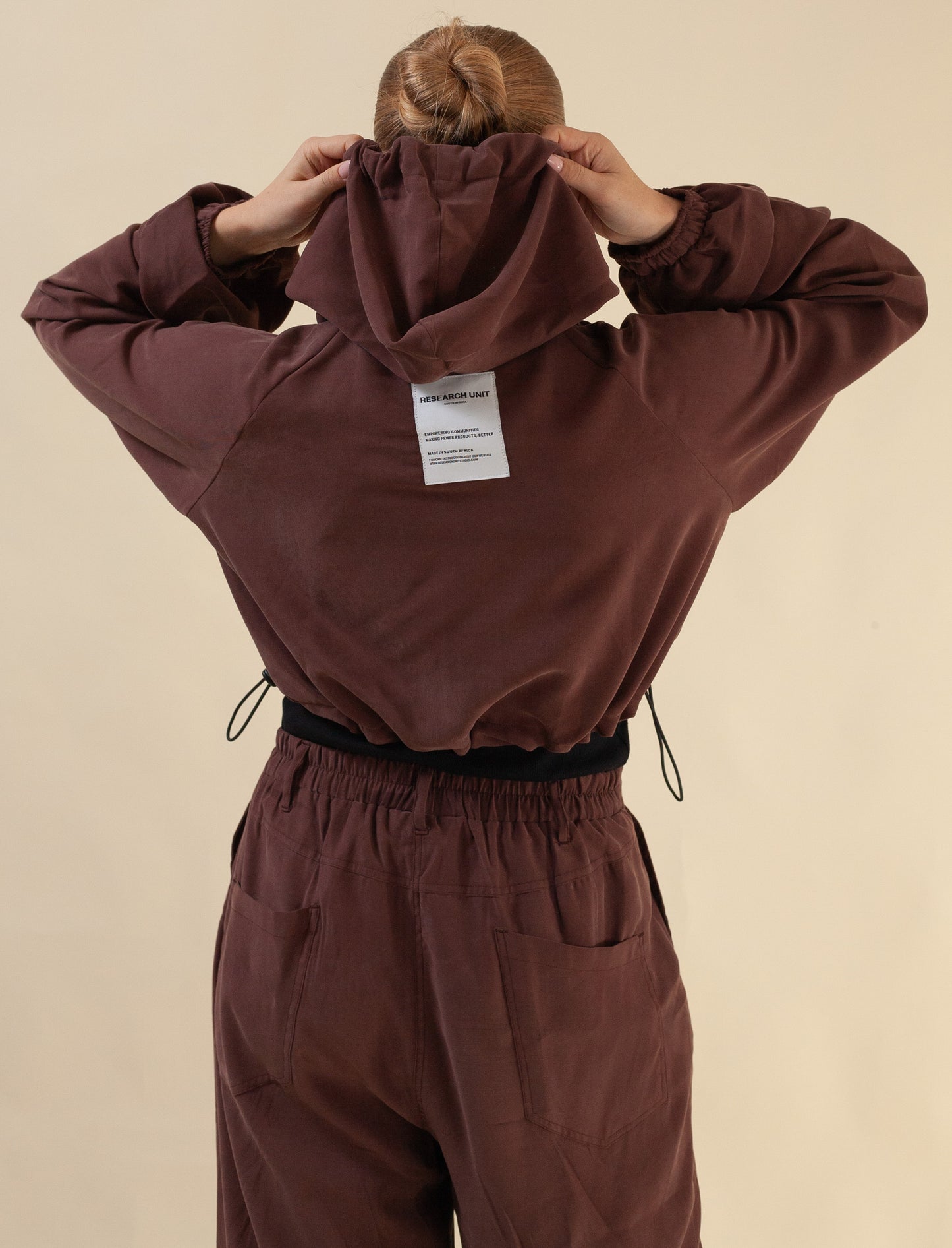 Keiko cropped jacket (Beetroot)