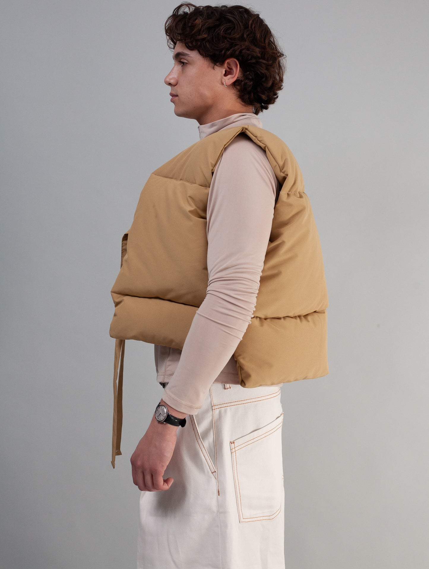 Sleeveless Puffer (Dune)