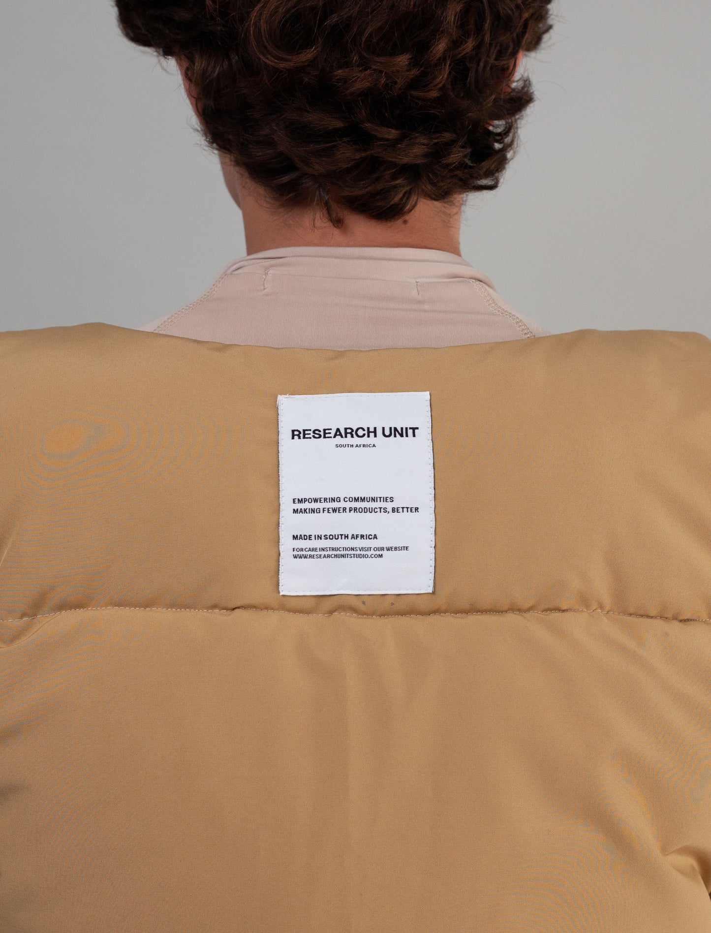 Sleeveless Puffer (Dune)