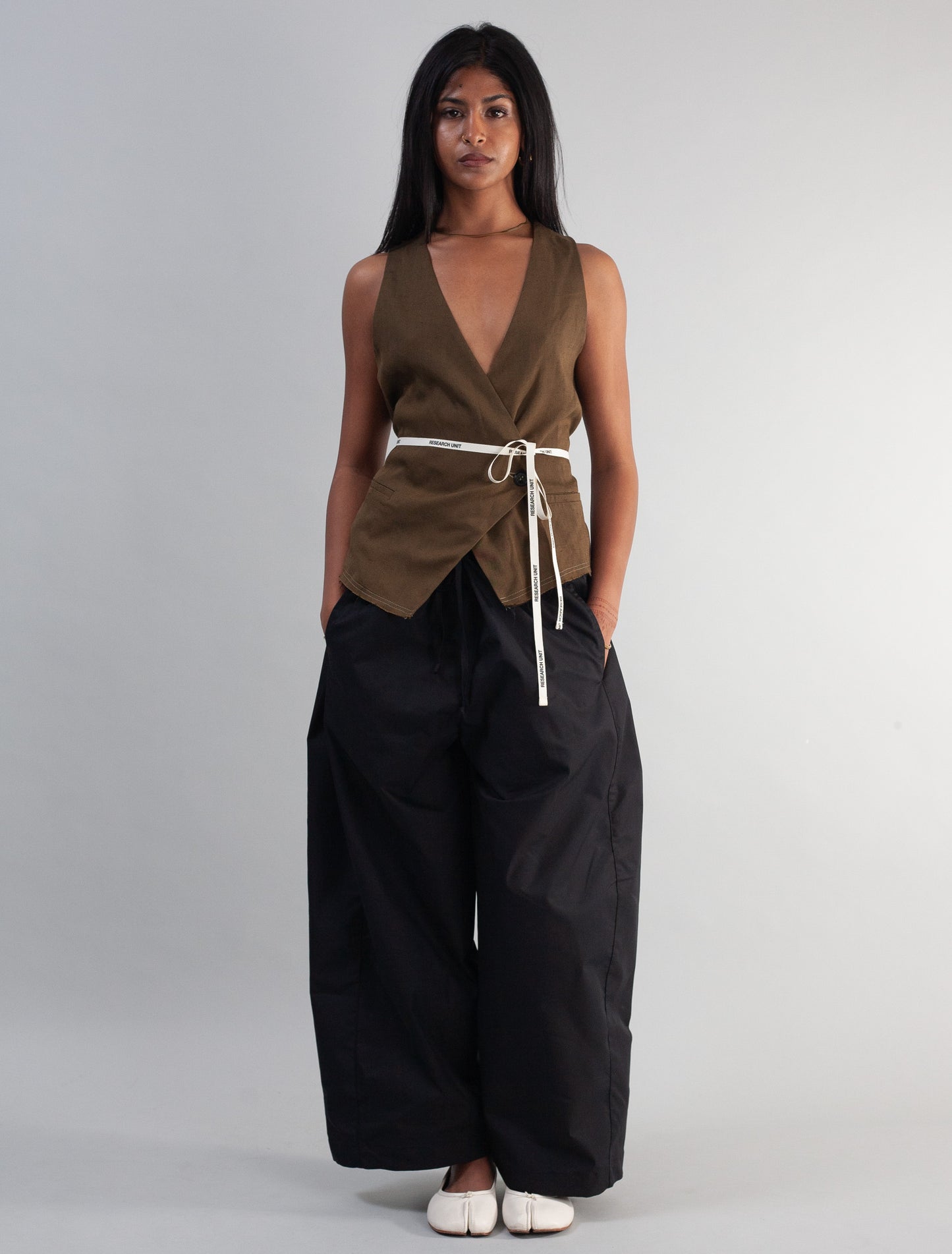 Barrel Pants Tech ( Black )