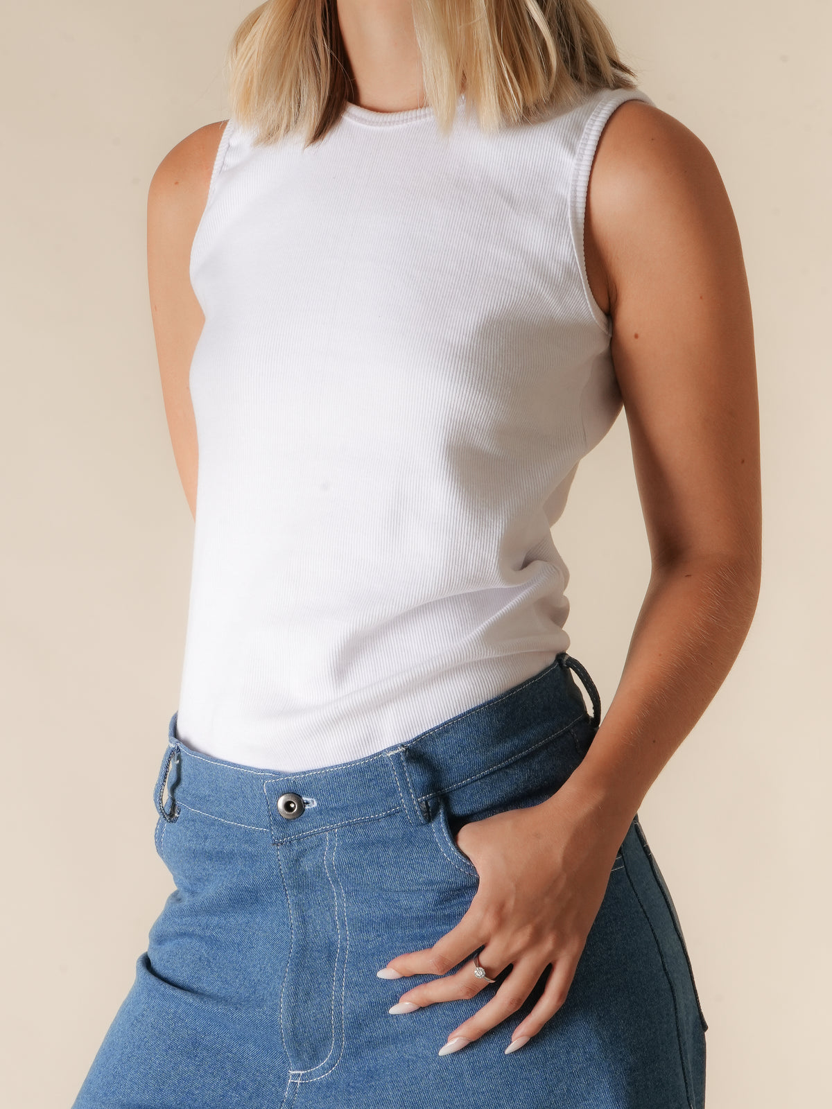 Studio Ribbed Vest (White)