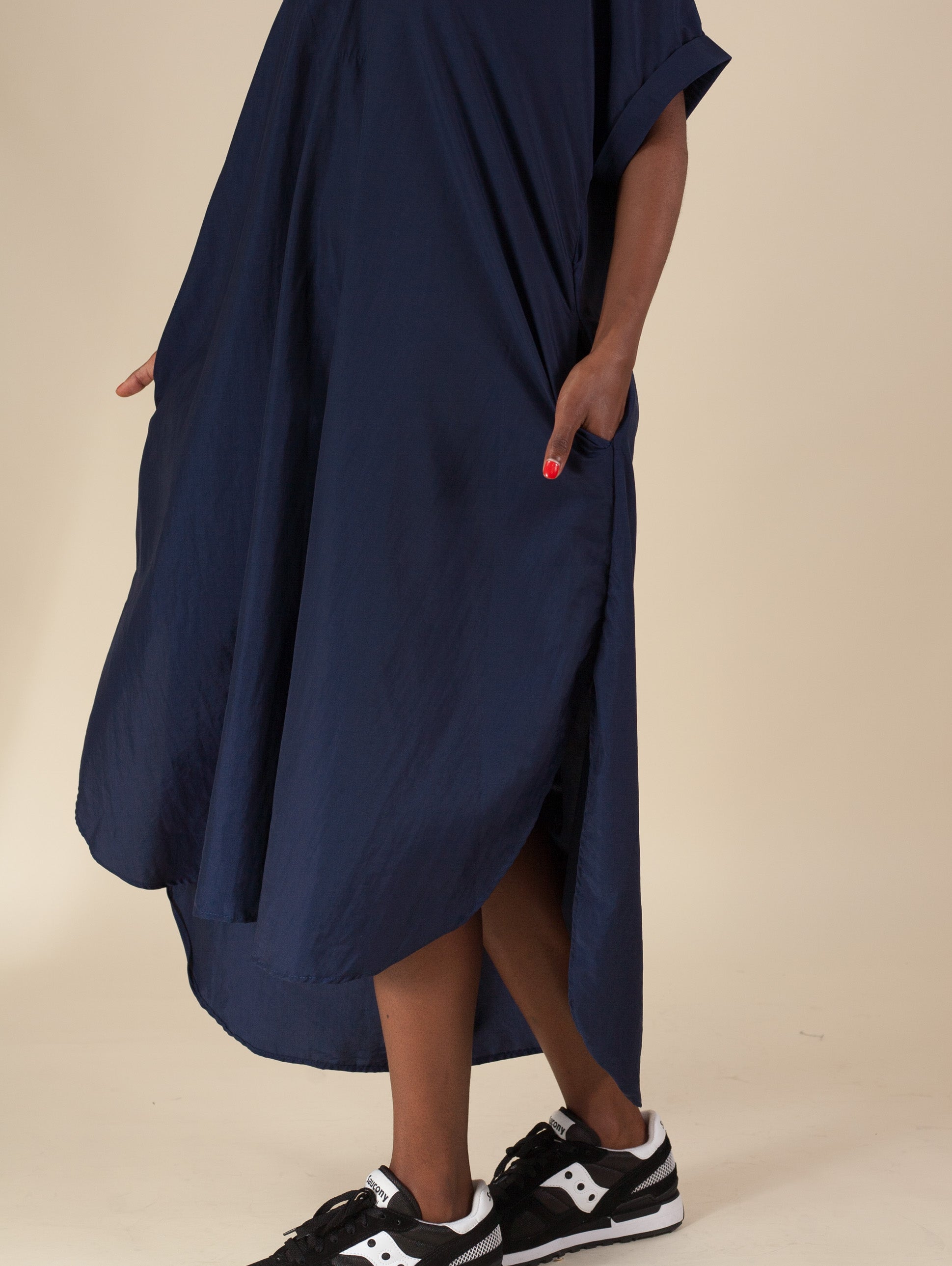 Plunge Neck Caftan (Navy)