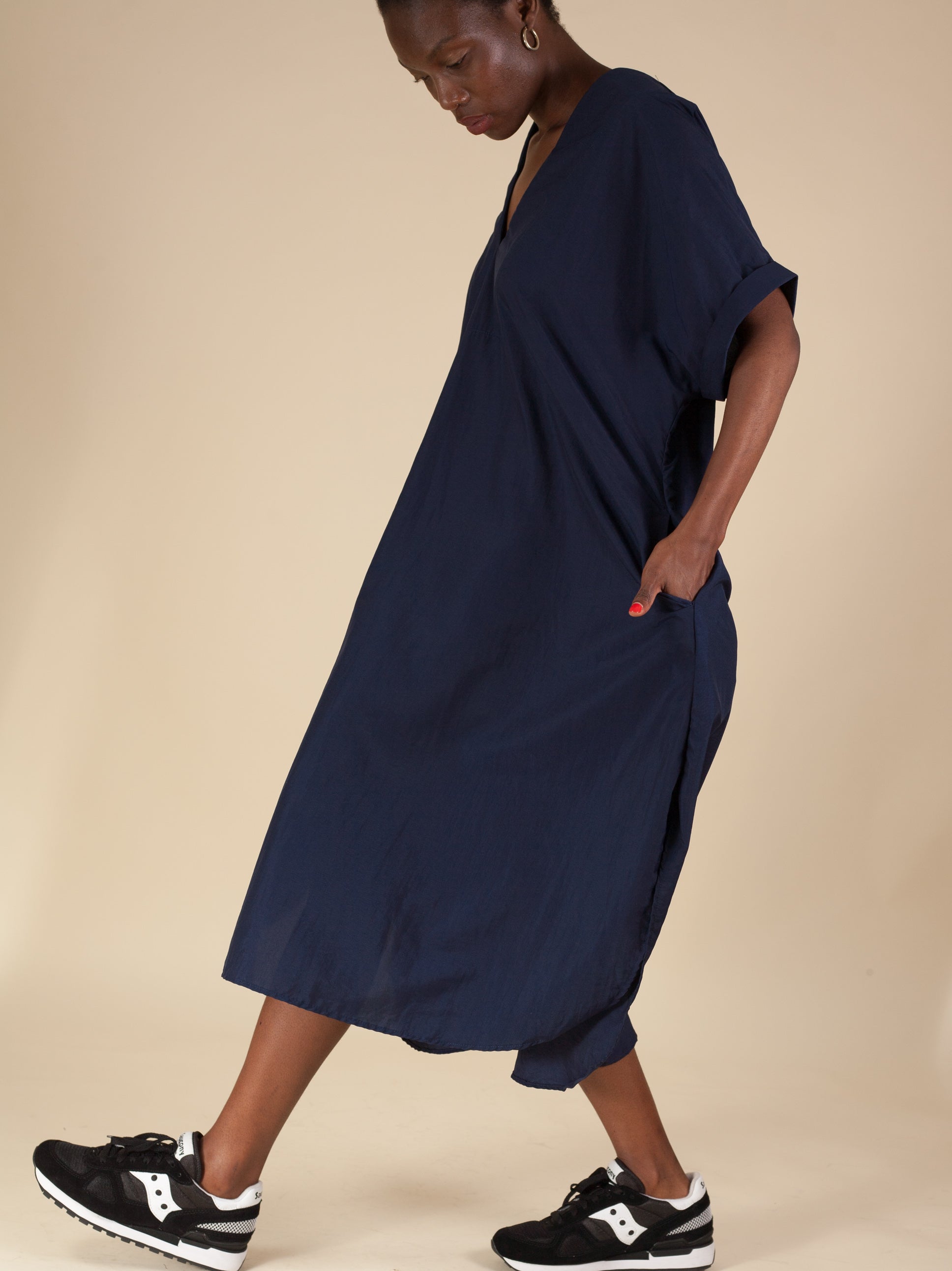 Plunge Neck Caftan (Navy)