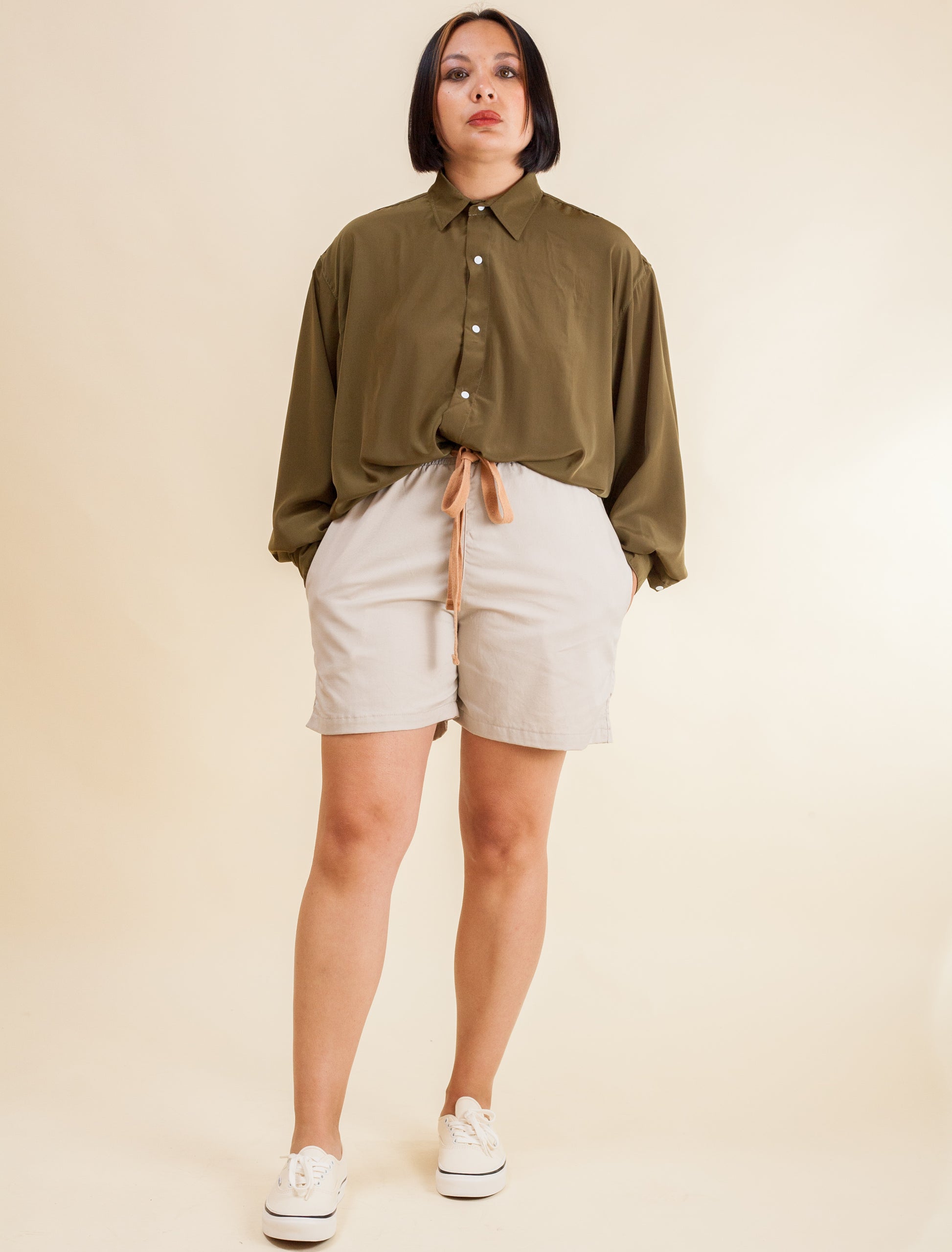 Relaxed Shorts- Crema