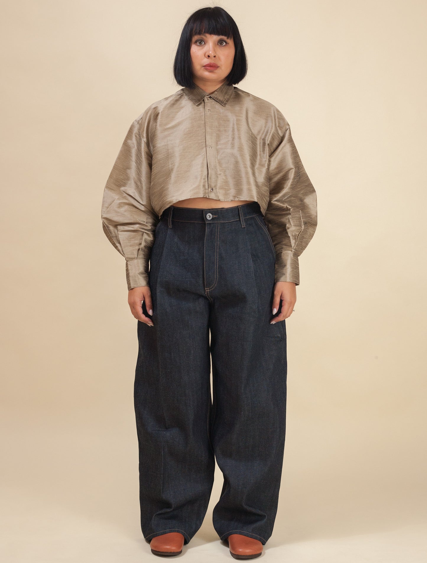 Cropped Shirt-Raw Silk (Khaki)