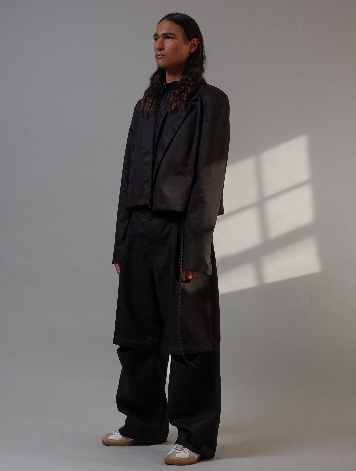Matter Cropped Blazer ( Black )