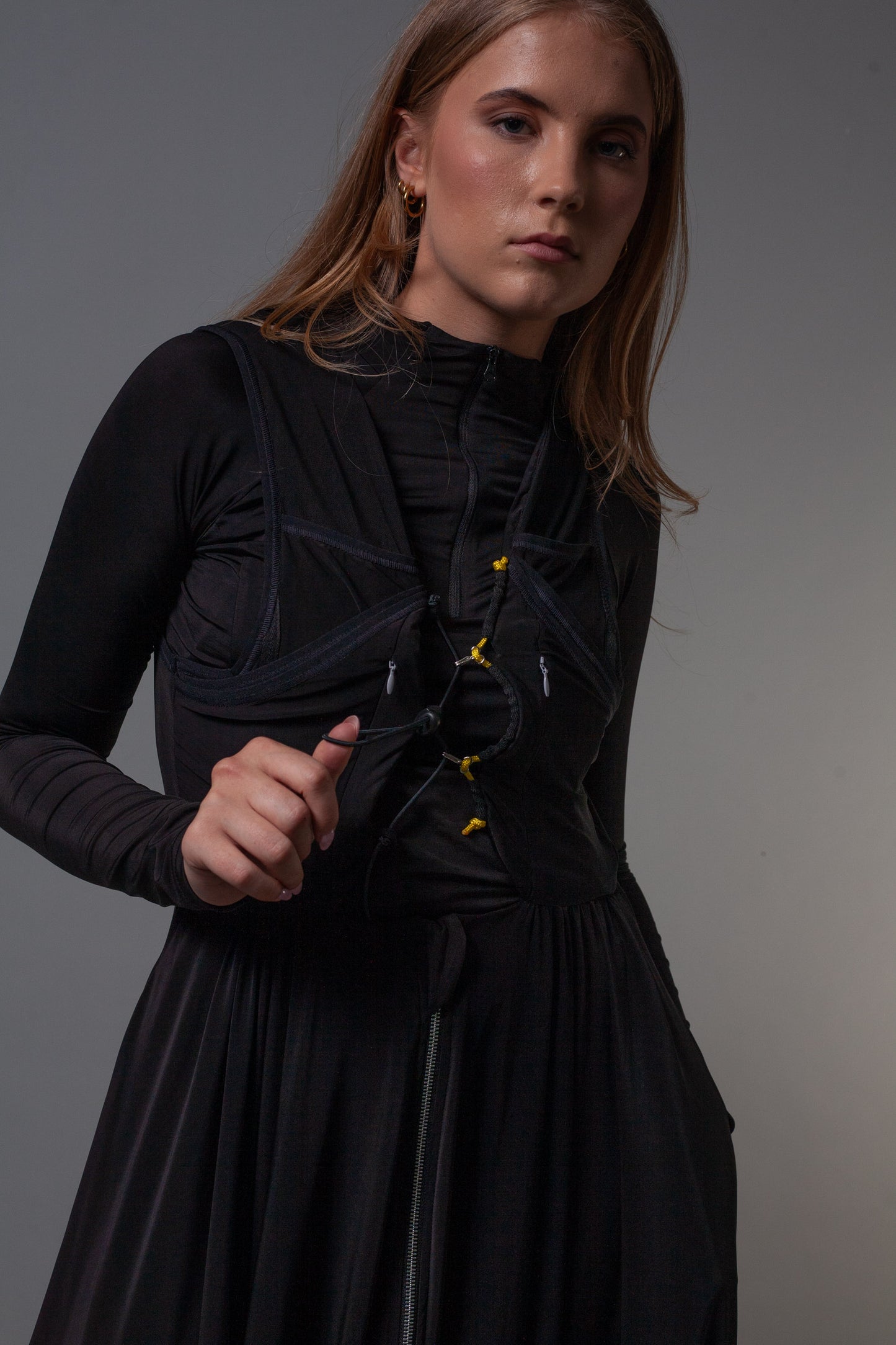 Gilet Tech Dress (Black)