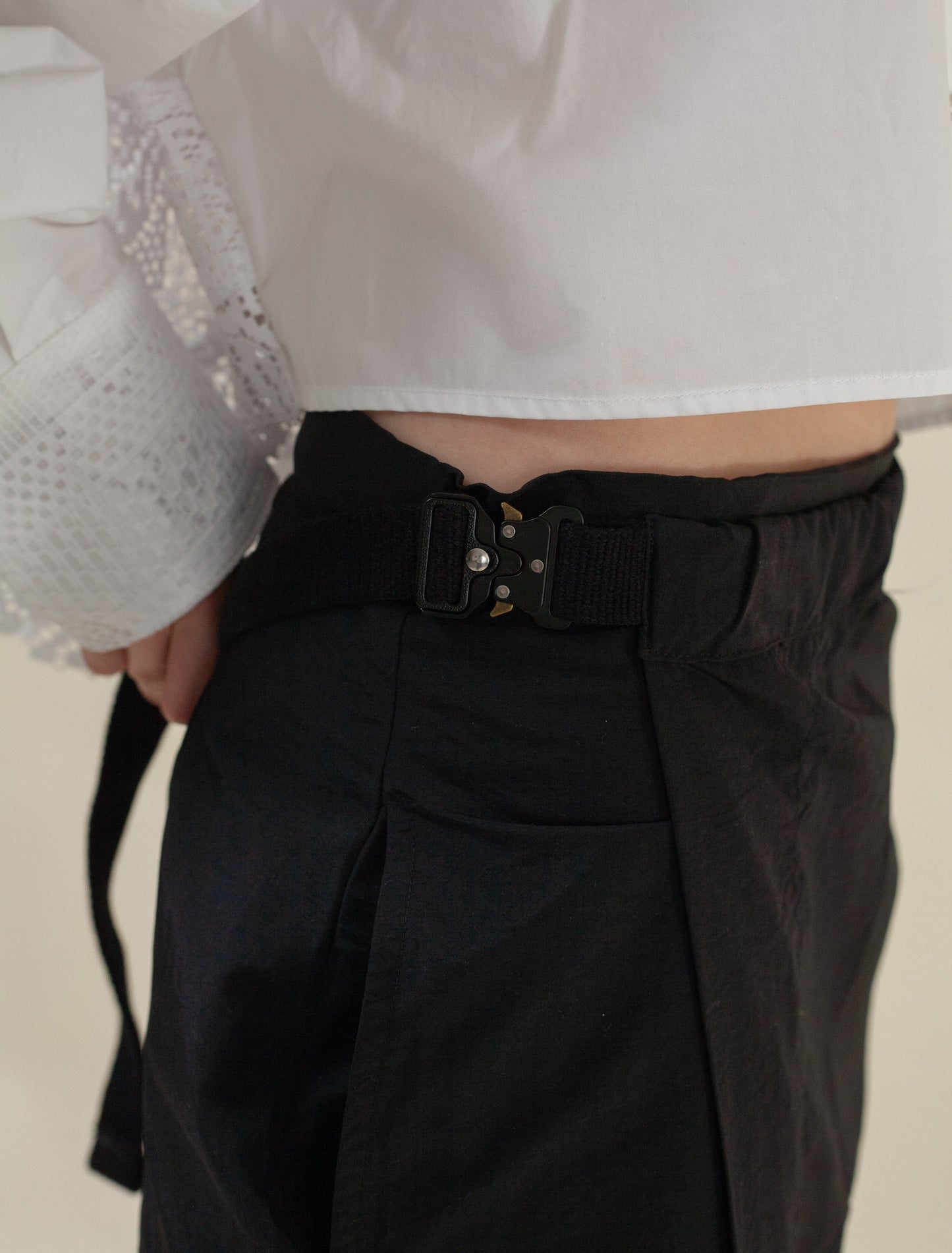 Zen-Zen Wrap Skirt (Black)