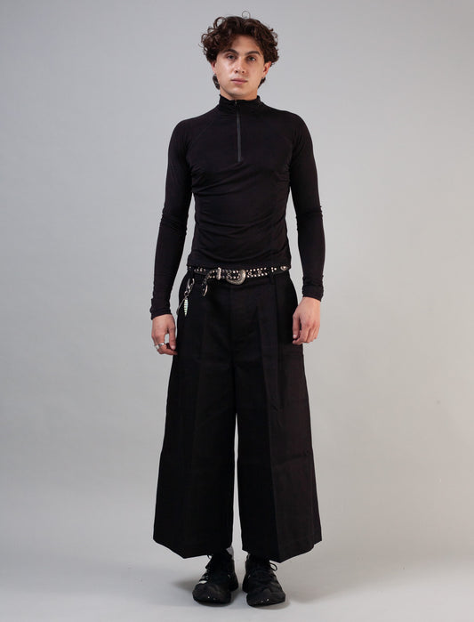Demna Cropped Jeans (Black)