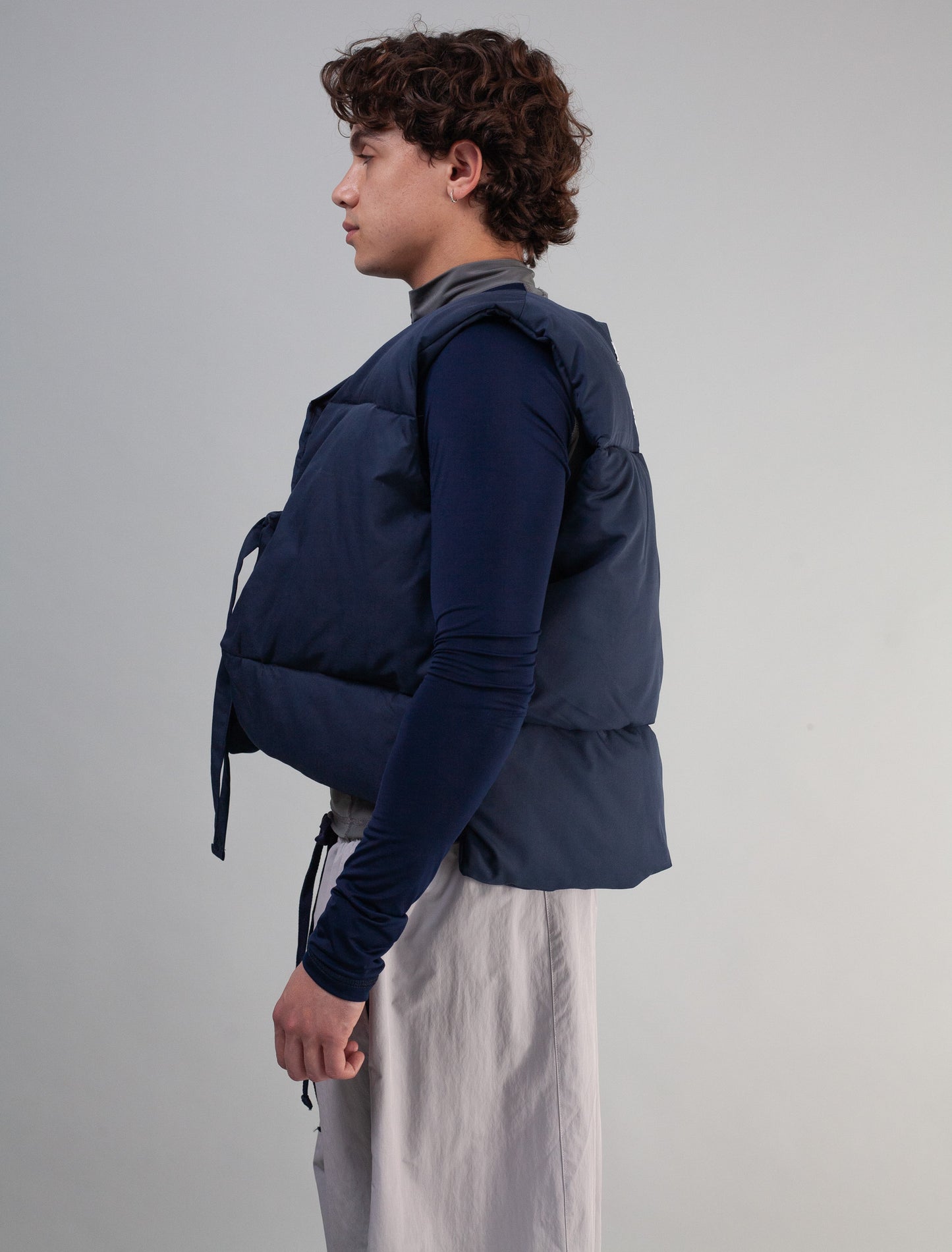 Sleeveless Puffer (Navy)