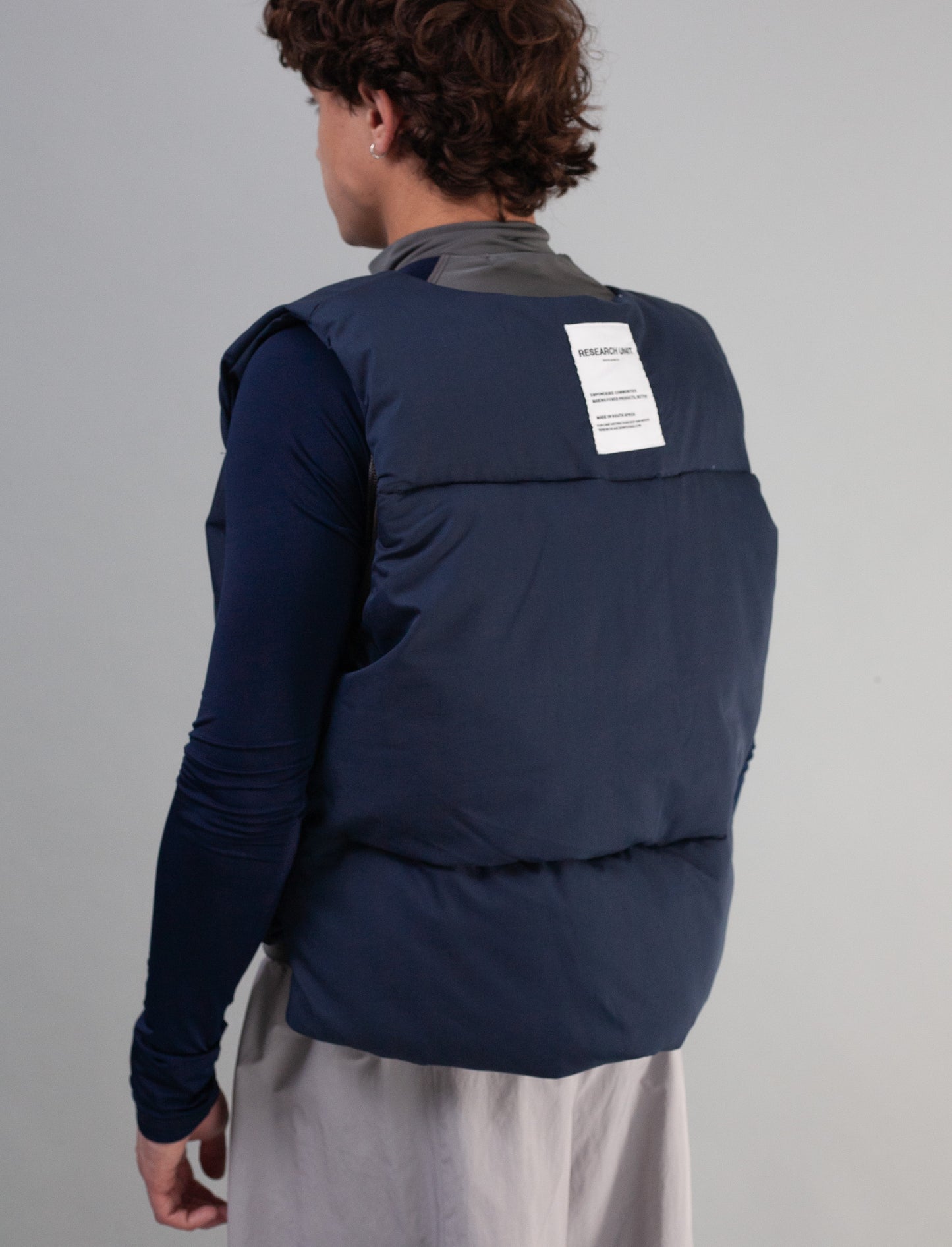 Sleeveless Puffer (Navy)