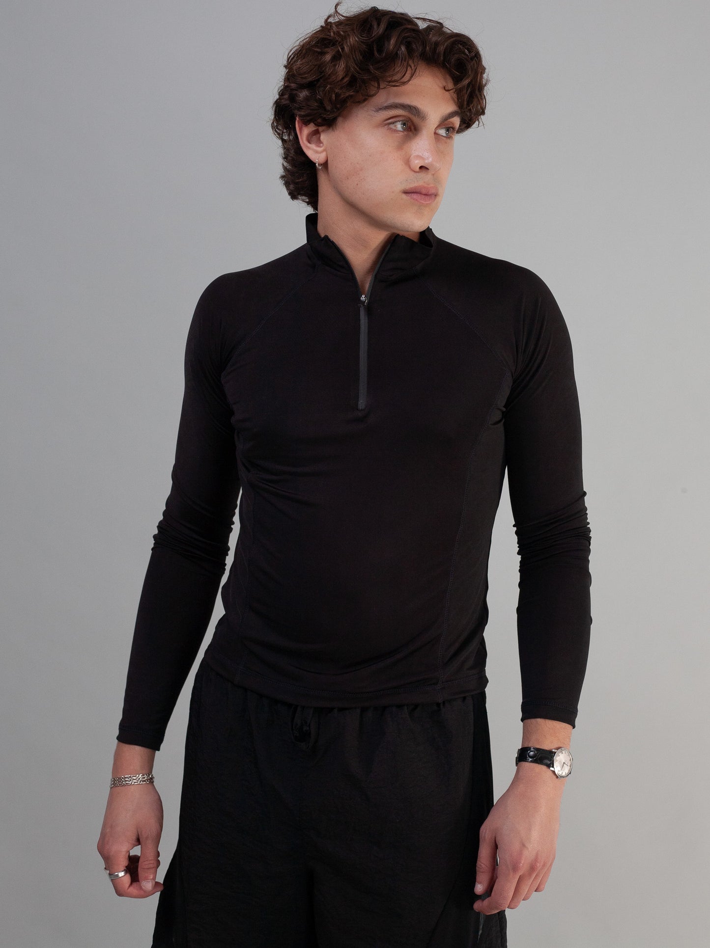 Utility Paneled Mesh Shorts ( Black )