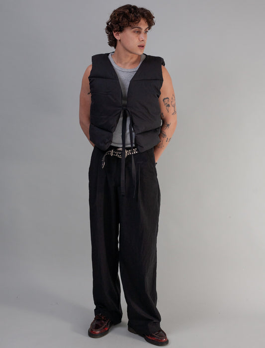 Sleeveless Puffer (Black)