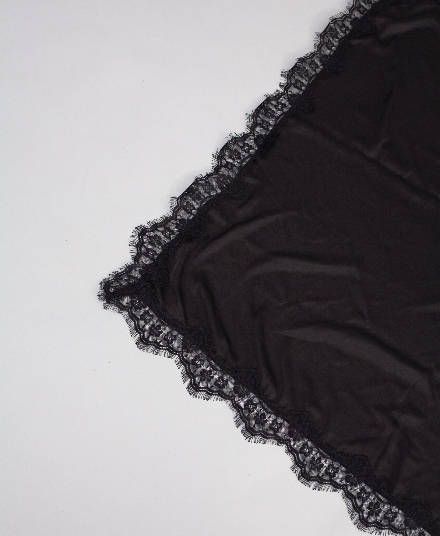 Erin Scarf with lace trim ( Black )
