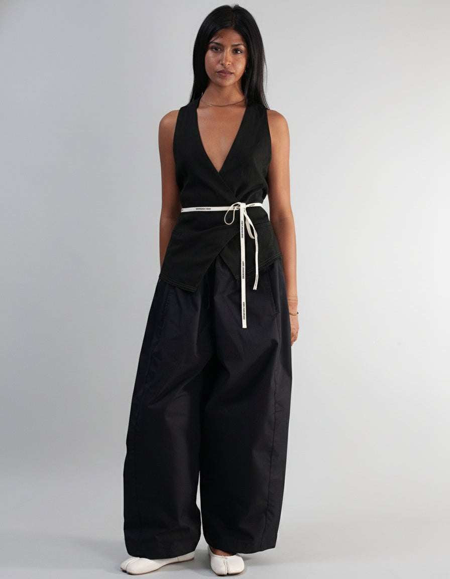 Backless Waistcoat Suiting ( Black )