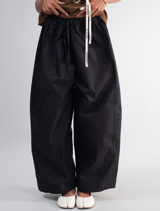 Barrel Pants Tech ( Black )