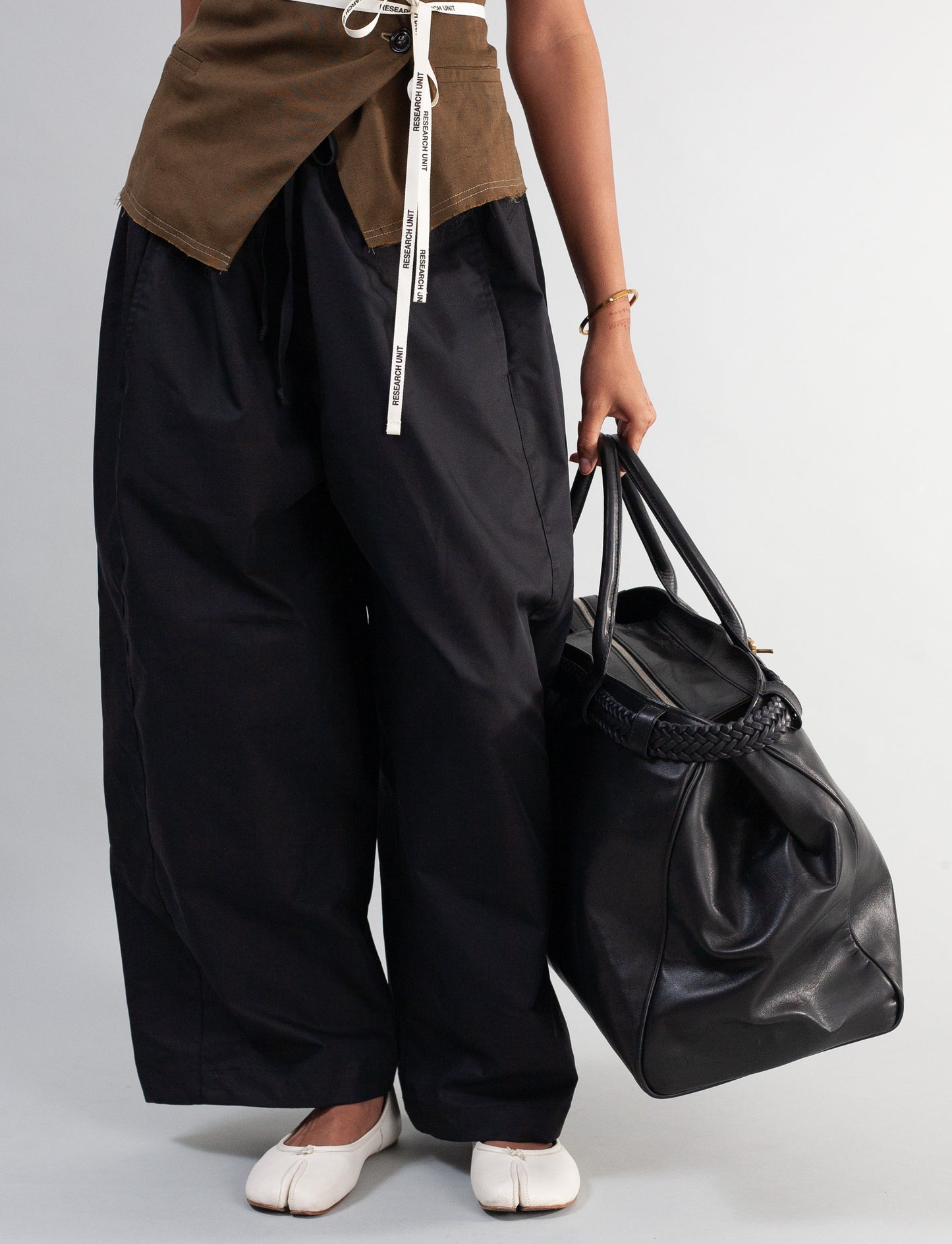 Barrel Pants Tech ( Black )