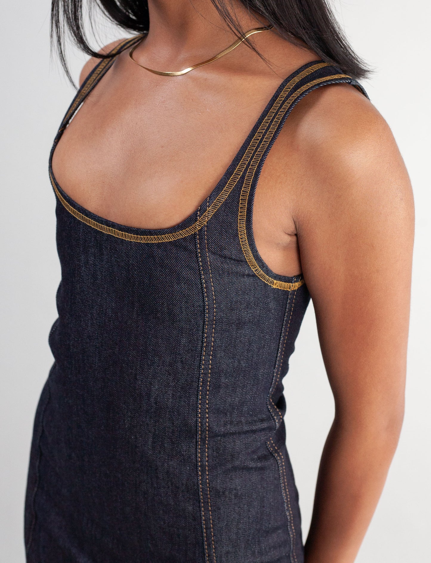 Décolletage dress ( Denim )
