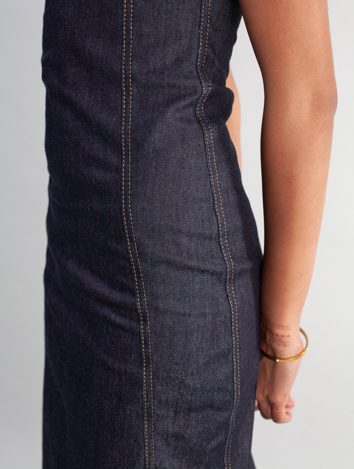 Décolletage dress ( Denim )