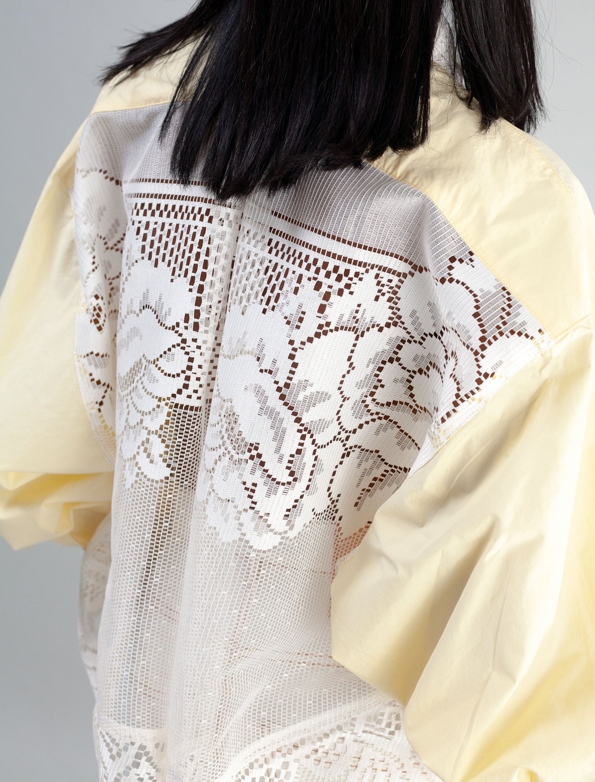 Cropped Shirt ( Custard poplin and Lace )