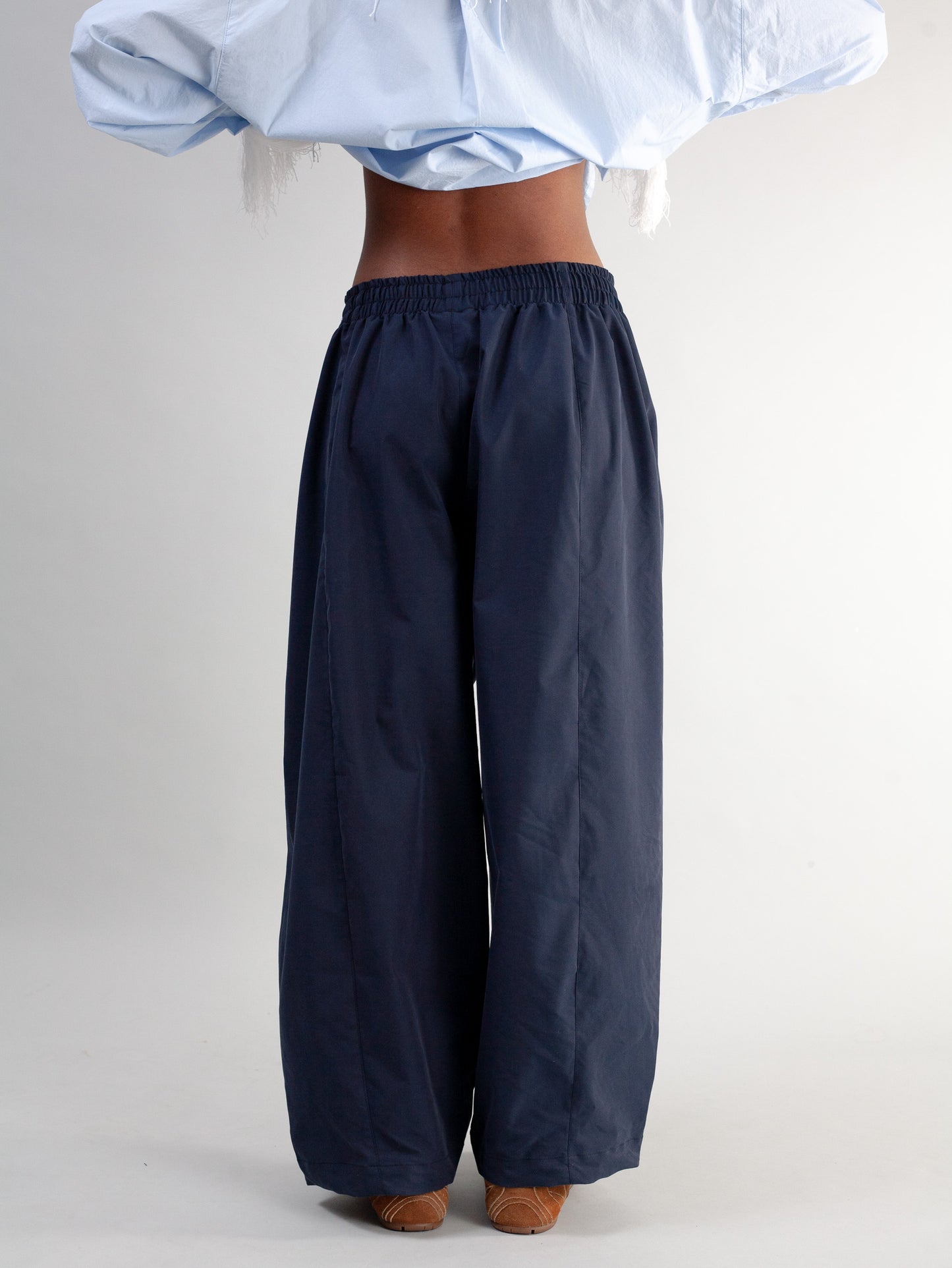 Barrel Pants Tech ( Navy )