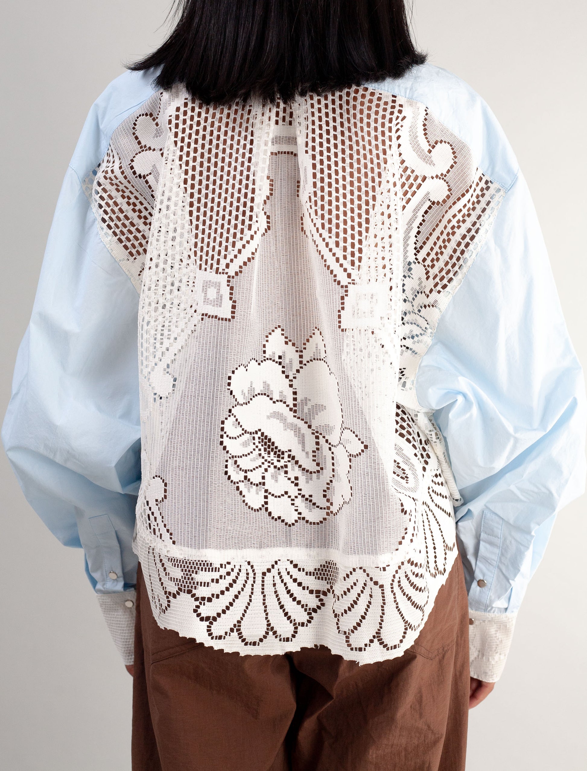 Cropped Shirt (Baby blue poplin and Lace )