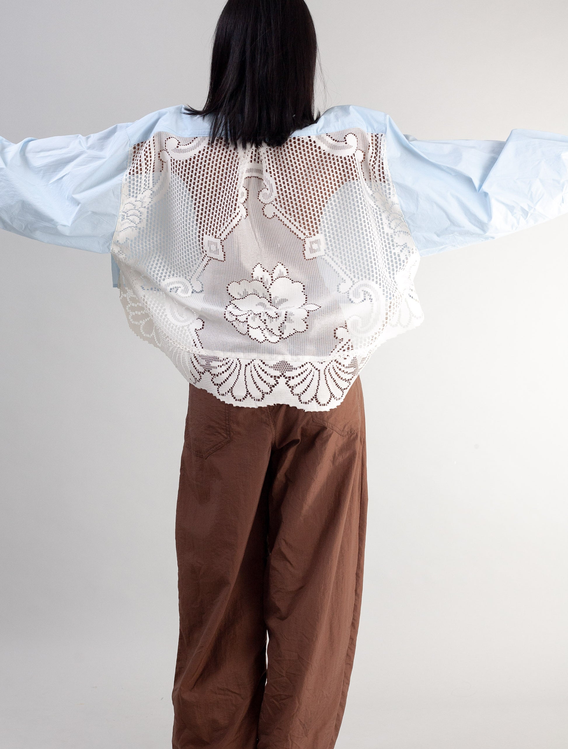 Cropped Shirt (Baby blue poplin and Lace )