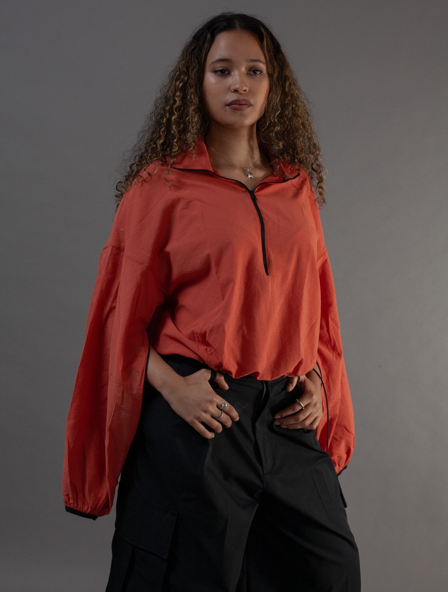 front hand through sleeve Asia top