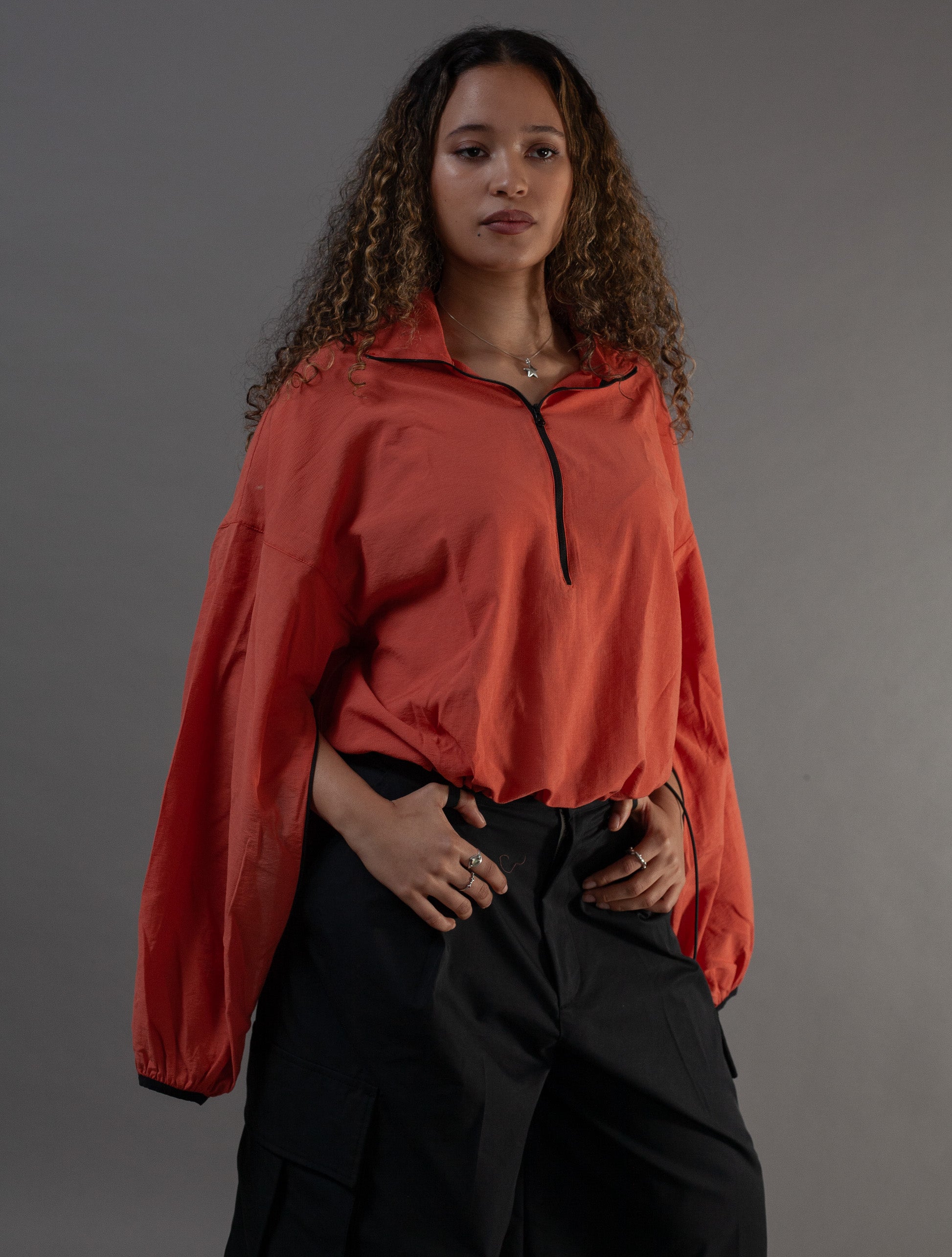 front hand through sleeve Asia top